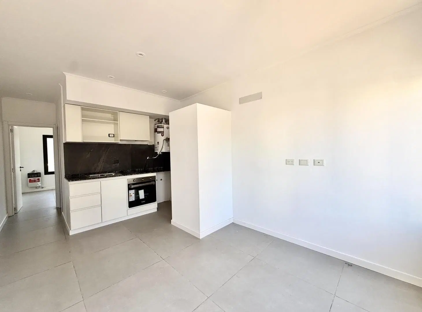 Departamento 2 ambientes a estrenar en venta en lujan centro con cochera 4