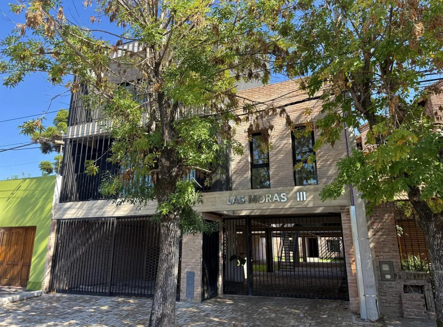 Departamento 2 ambientes a estrenar en venta en lujan centro con cochera 3