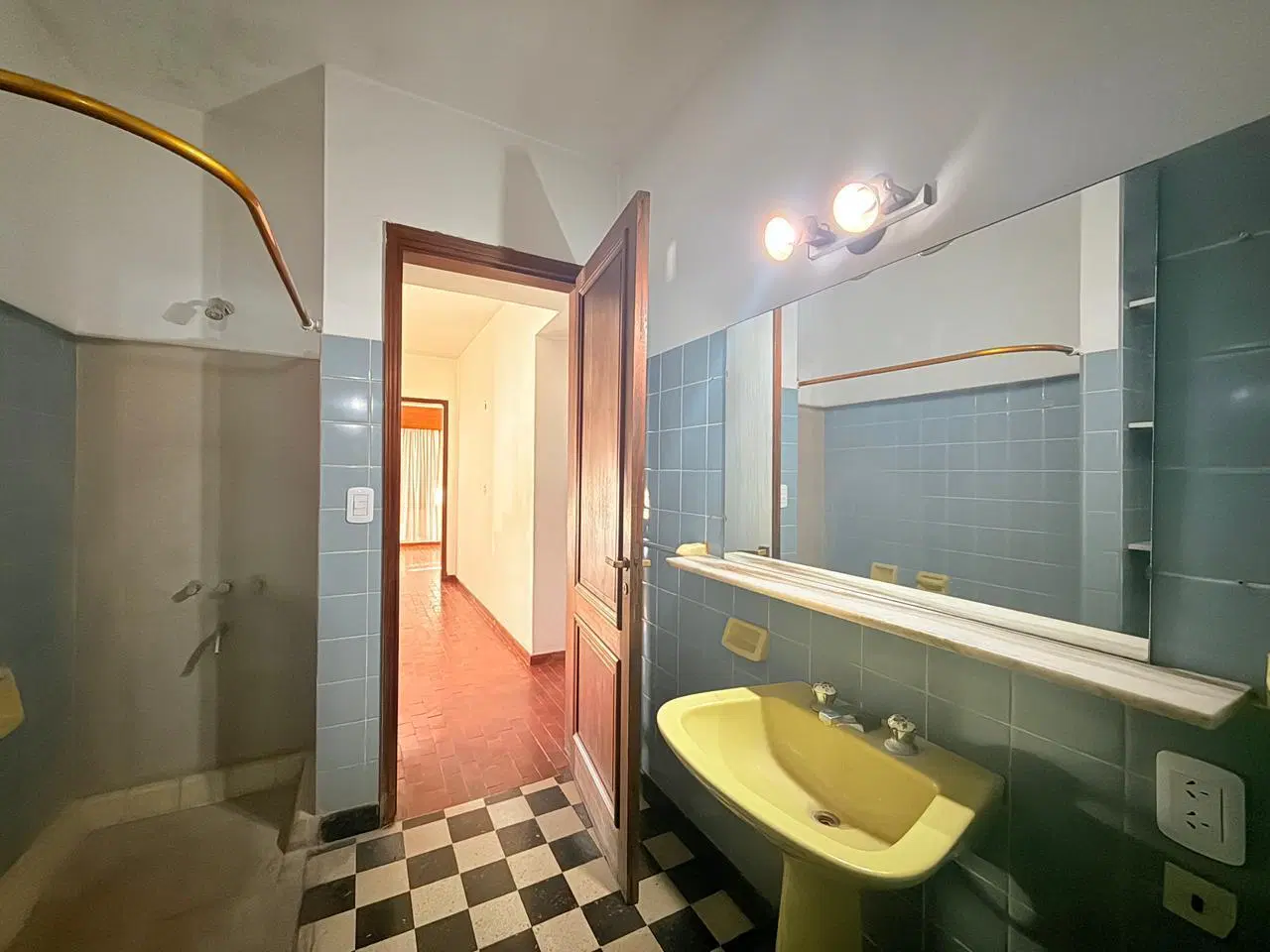Casa en venta en Jauregui 3