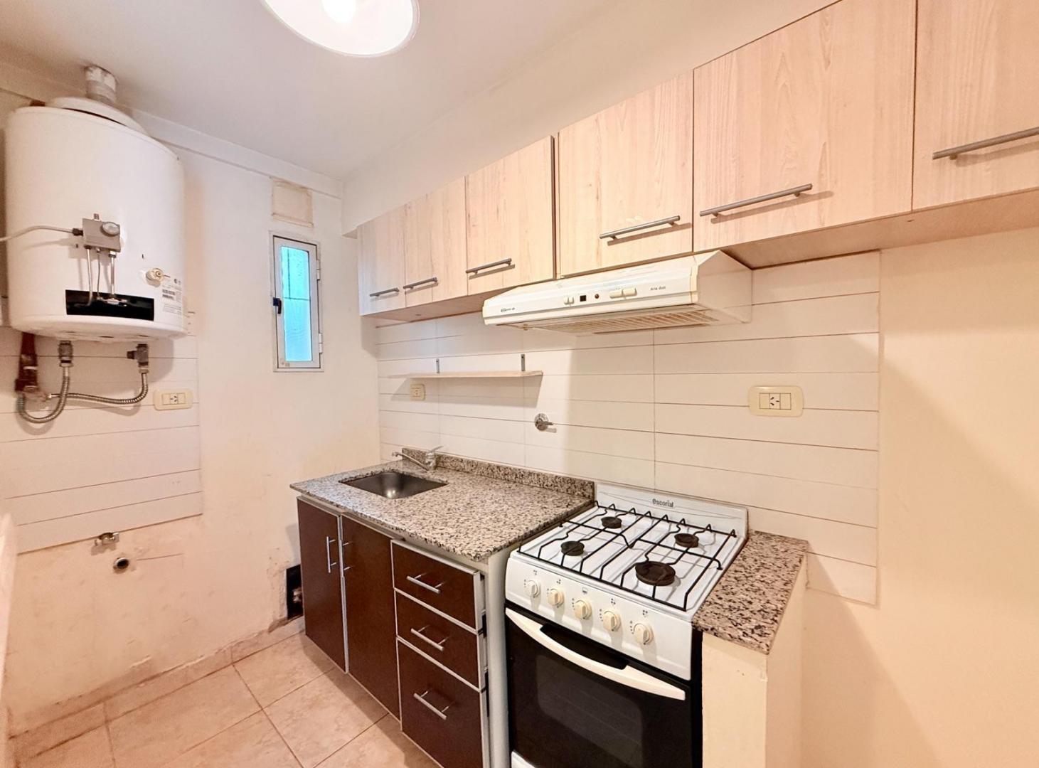 Foto de Departamento 2 ambientes en venta en lujan centro apto credito, imagen 1