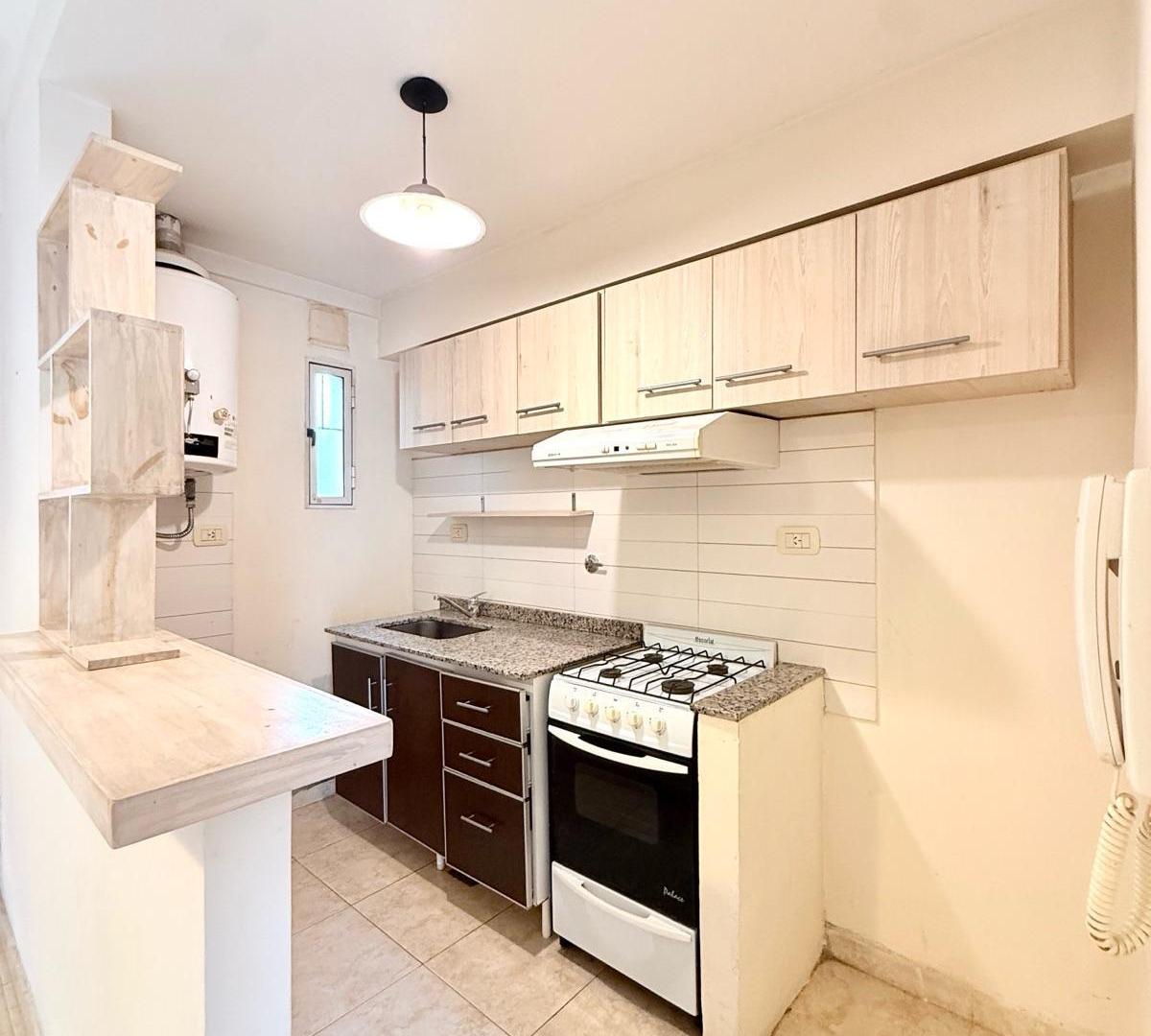 Foto de Departamento 2 ambientes en venta en lujan centro apto credito, imagen 3