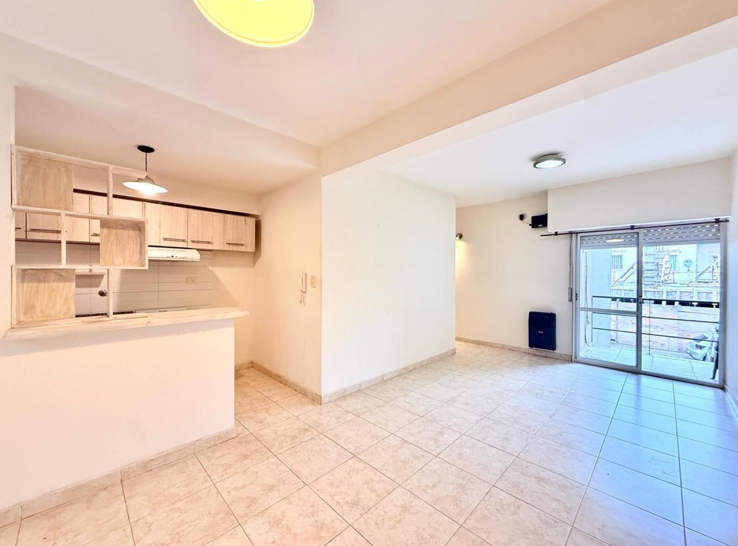 Foto de Departamento 2 ambientes en venta en lujan centro apto credito, imagen 4