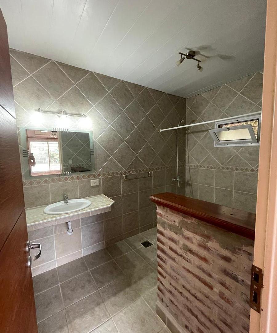 Foto de Casa en alquiler 5 ambientes lujan general savio 2980, imagen 4