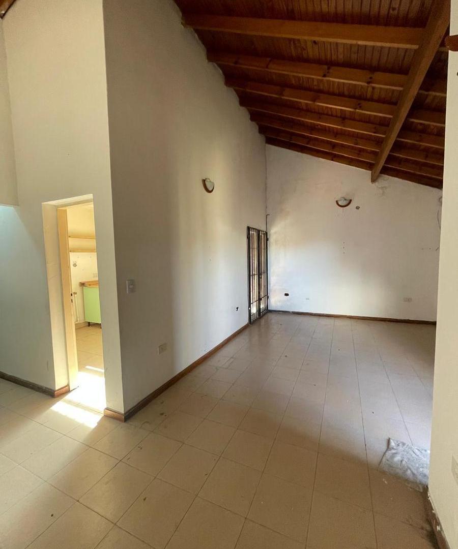 Foto de casa en alquiler fray manuel de torres al 983, imagen 2