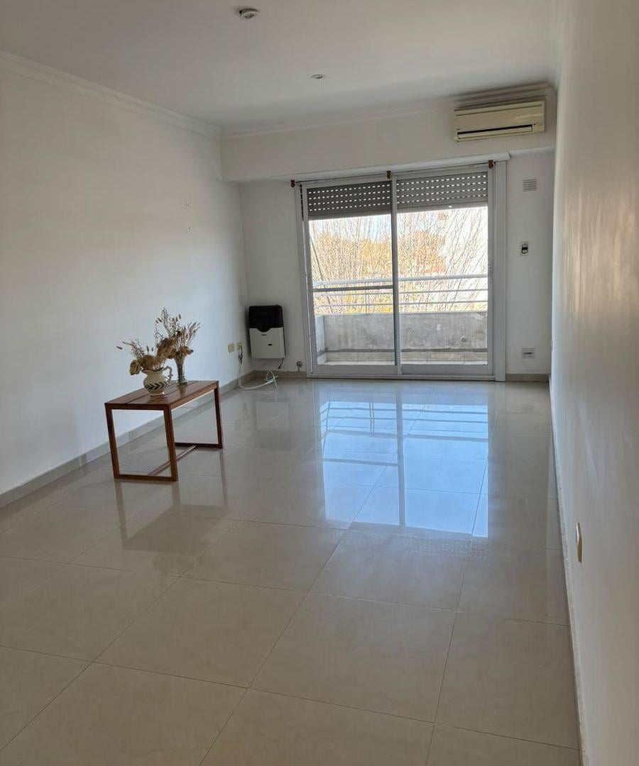 Foto de 2 ambientes céntrico con balcón, imagen 4