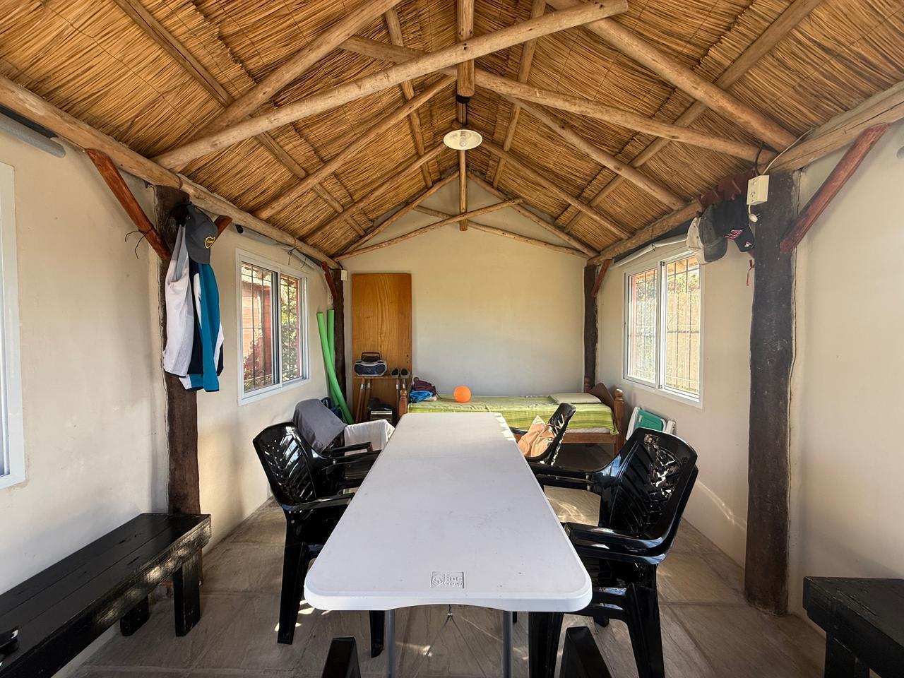 Foto de casa quinta con pileta en venta en jauregui belgrano e italia, imagen 5