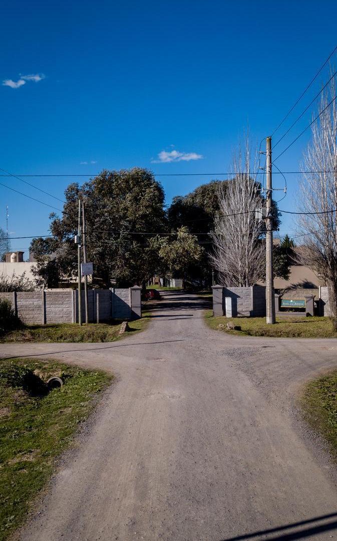 Foto de Terreno en venta en lujan con financiacion gas natural sin expensas, imagen 1