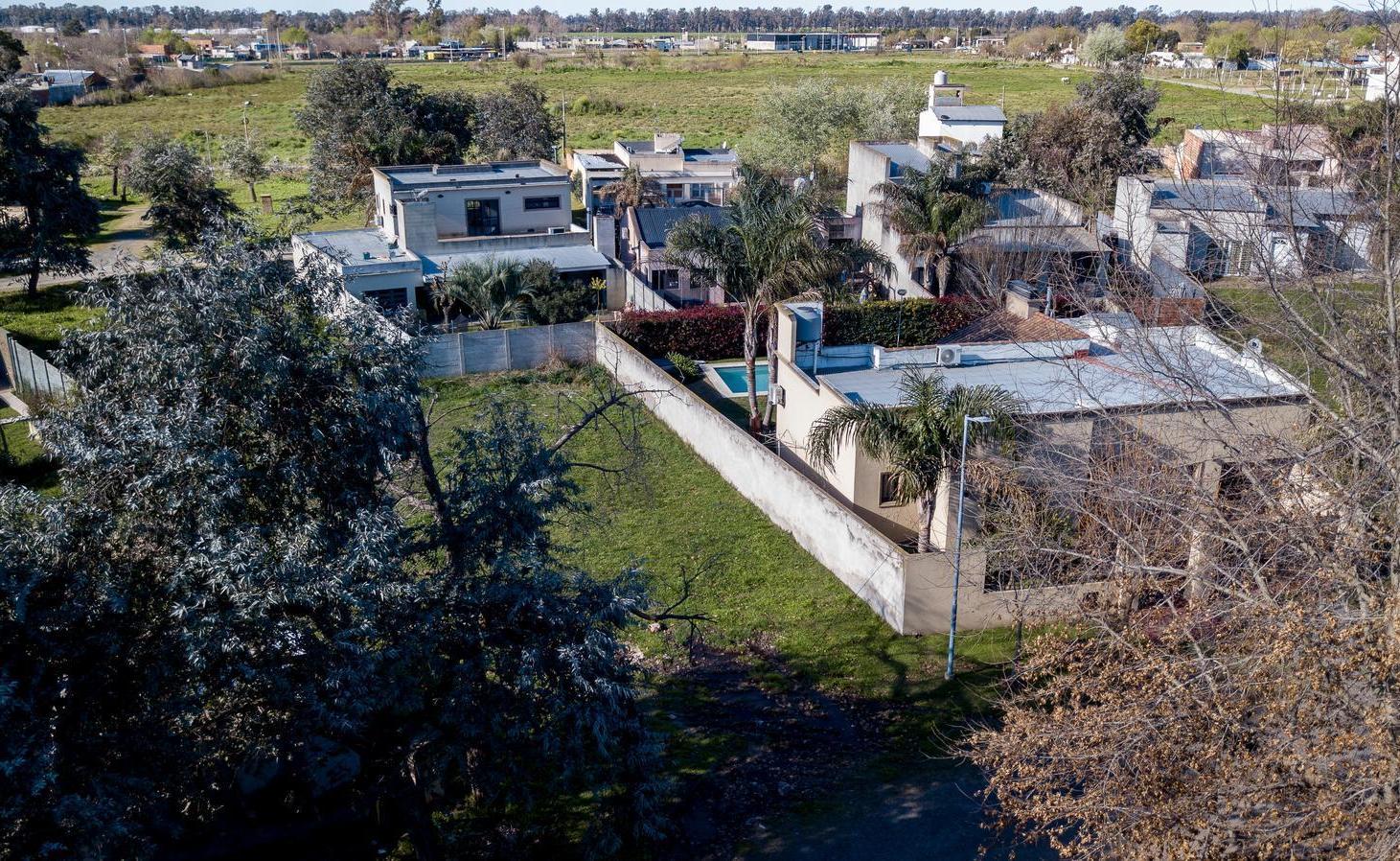 Foto de Terreno en venta en lujan con financiacion gas natural sin expensas, imagen 3