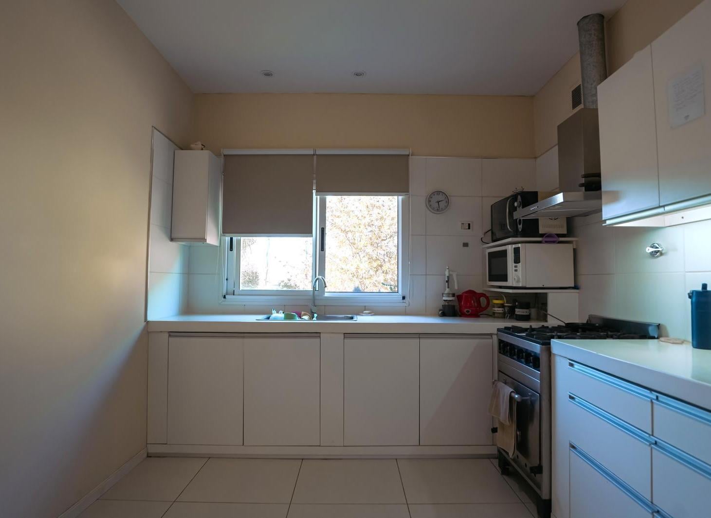 Foto de Casa de 4 ambientes en venta en barrio cerrado lomas de san francisco, imagen 4