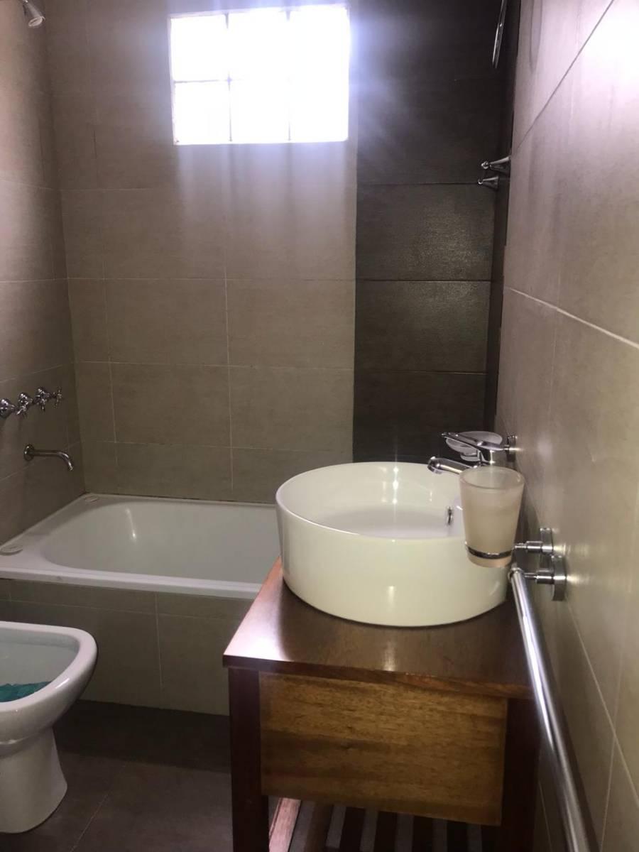 Foto de VENTA// DPTO. 2 AMBIENTES C/ COCHERA, imagen 5