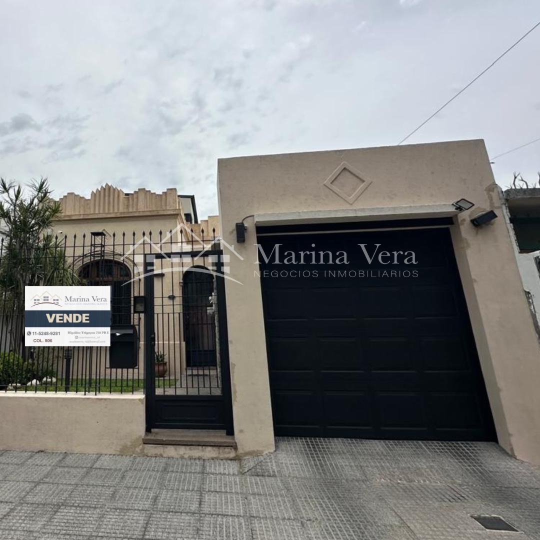 VENTA//CHALET EN 2 PLANTAS ESTILO COLONIAL