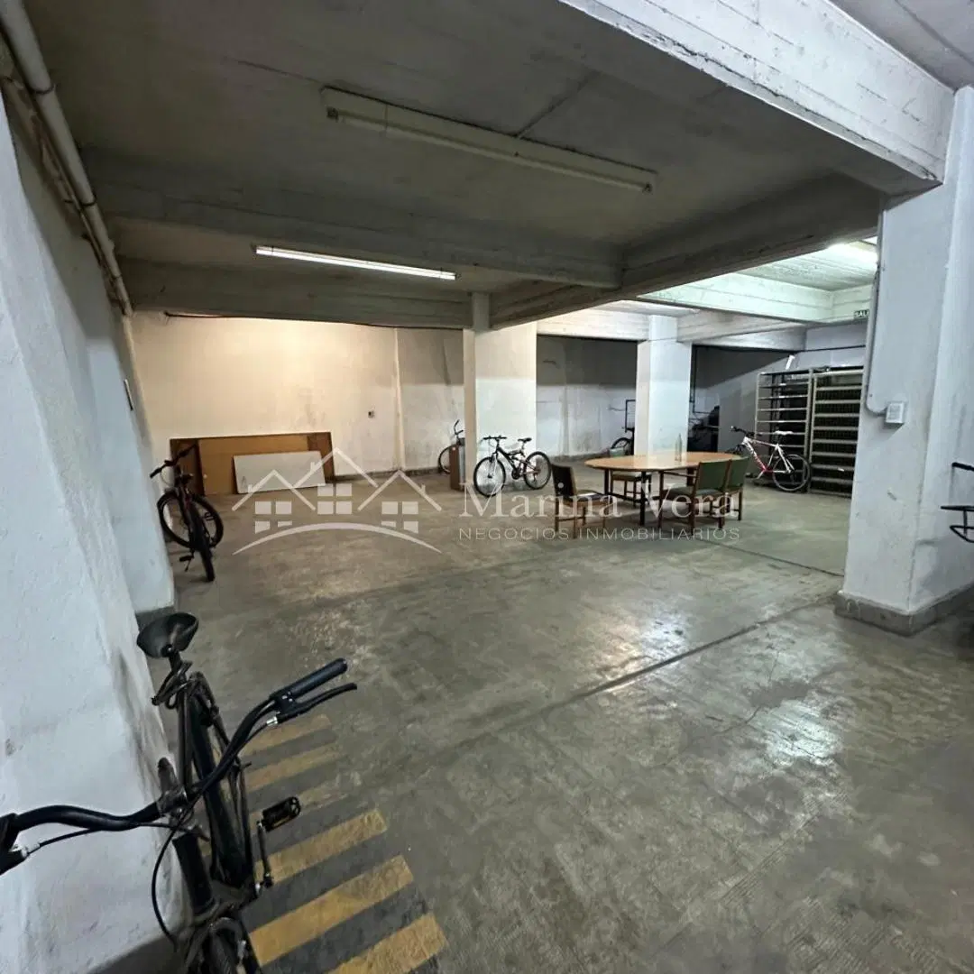 ALQUILER//LOCAL COMERCIAL EN QUILMES CENTRO 4