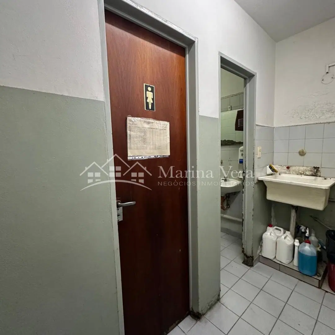 ALQUILER//LOCAL COMERCIAL EN QUILMES CENTRO 2