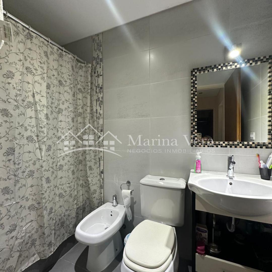 Foto de VENTA APTA CRÉDITO//PISO DE 4 AMBIENTES EN QUILMES, imagen 2