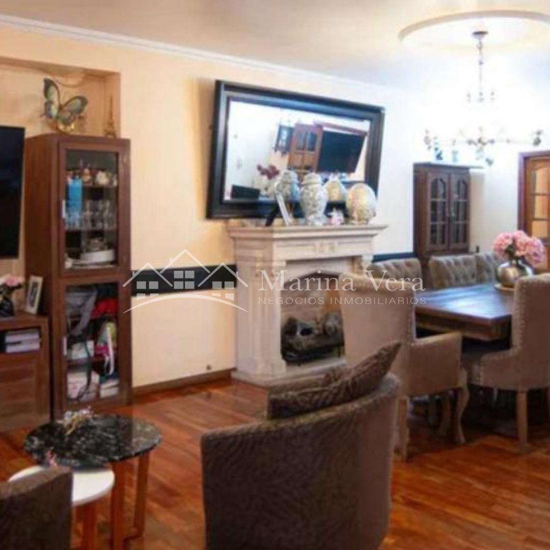 Foto de VENTA// CASA DE 4 AMBIENTES Y QUINCHO EN EZPELETA, imagen 2