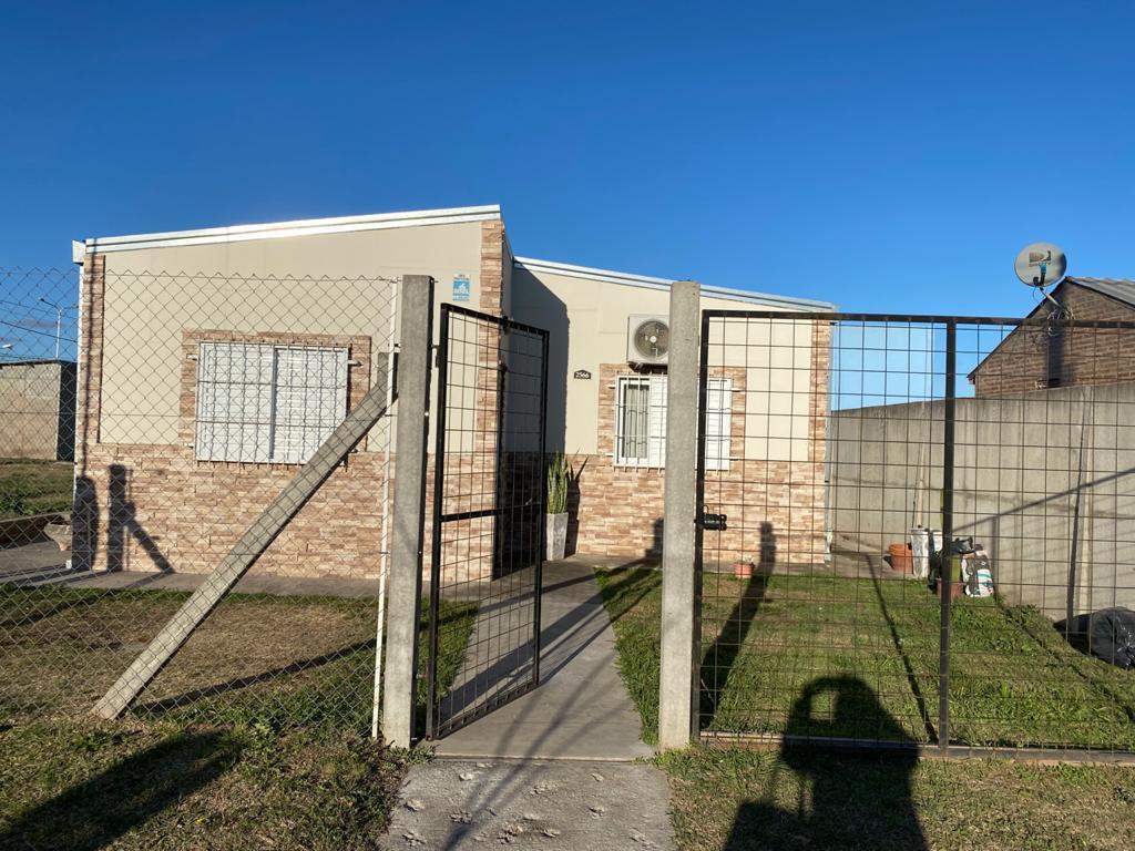 Casa - Barrio Mora 4
