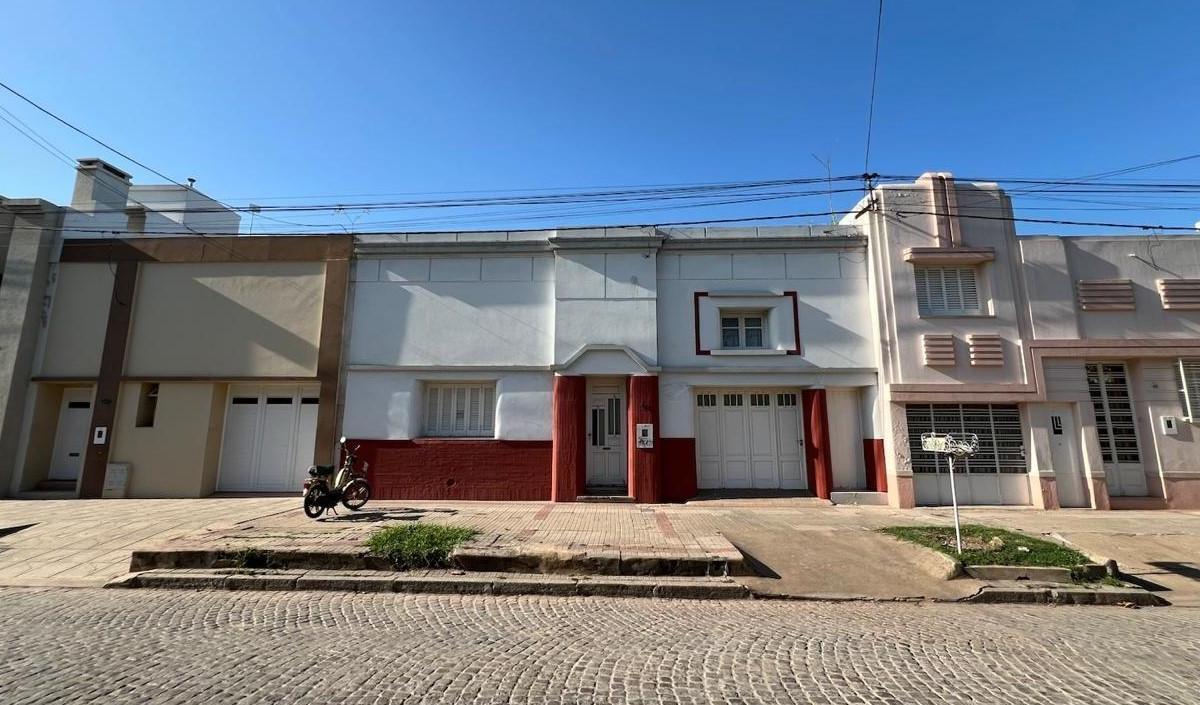 Casa en Barrio 9 de Julio 1
