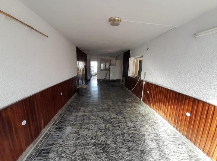 Casa en Barrio Mosconi 3