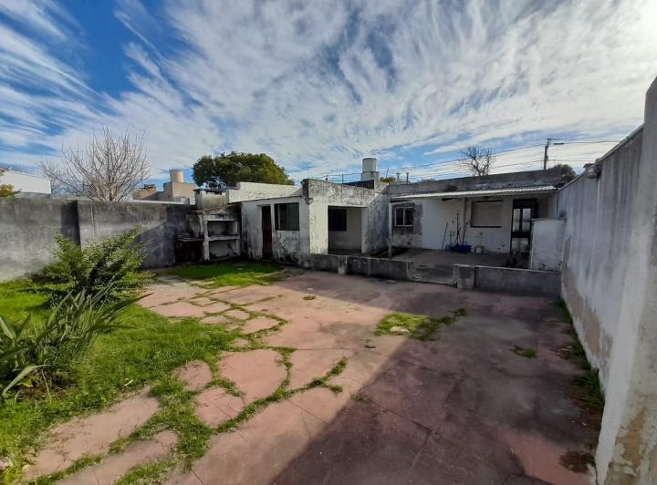 Casa en Barrio Mosconi 2