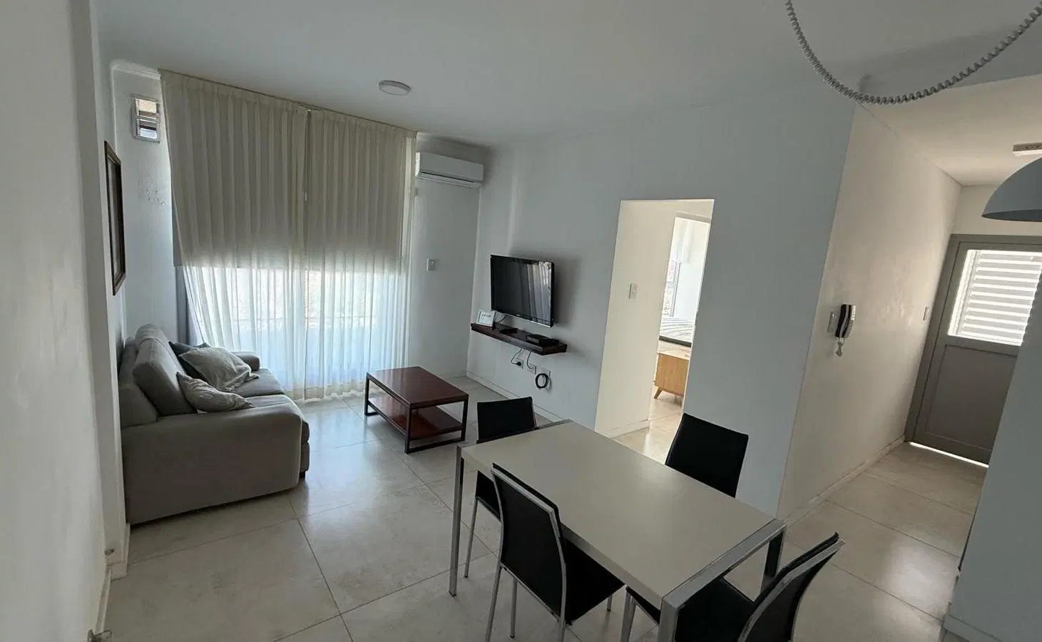 Departamento amoblado en alquiler en edificio MYA 3
