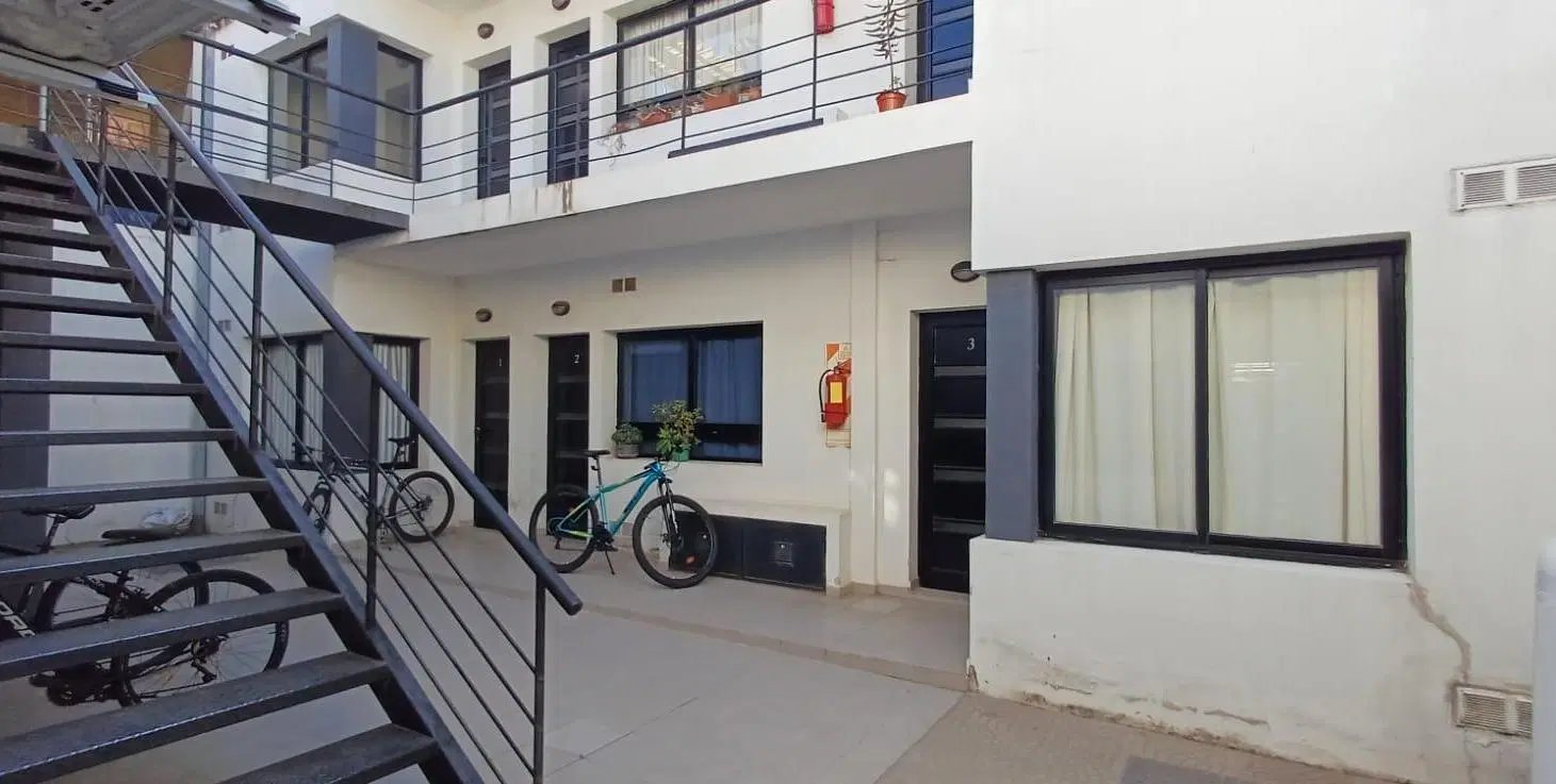 Departamento de un dormitorio con cochera en alquiler 4