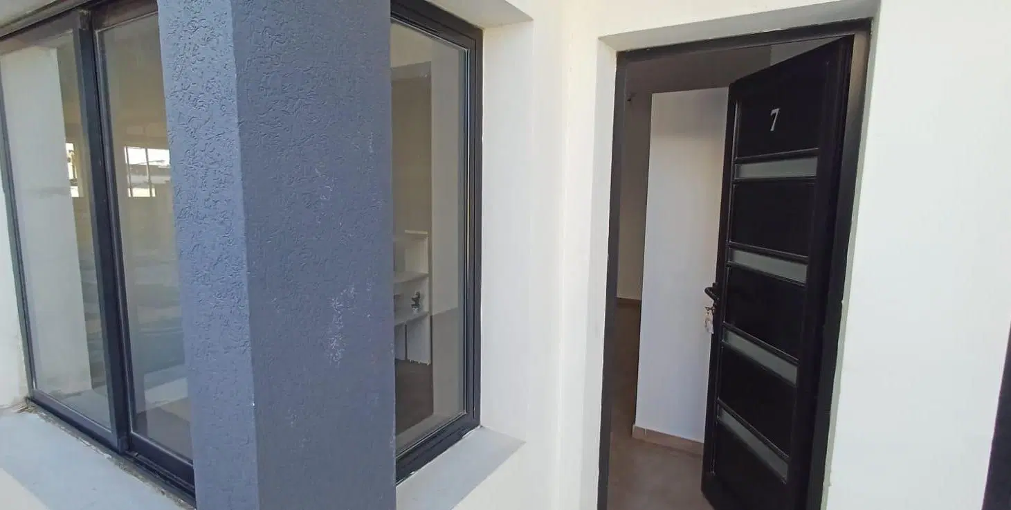 Departamento de un dormitorio con cochera en alquiler 3