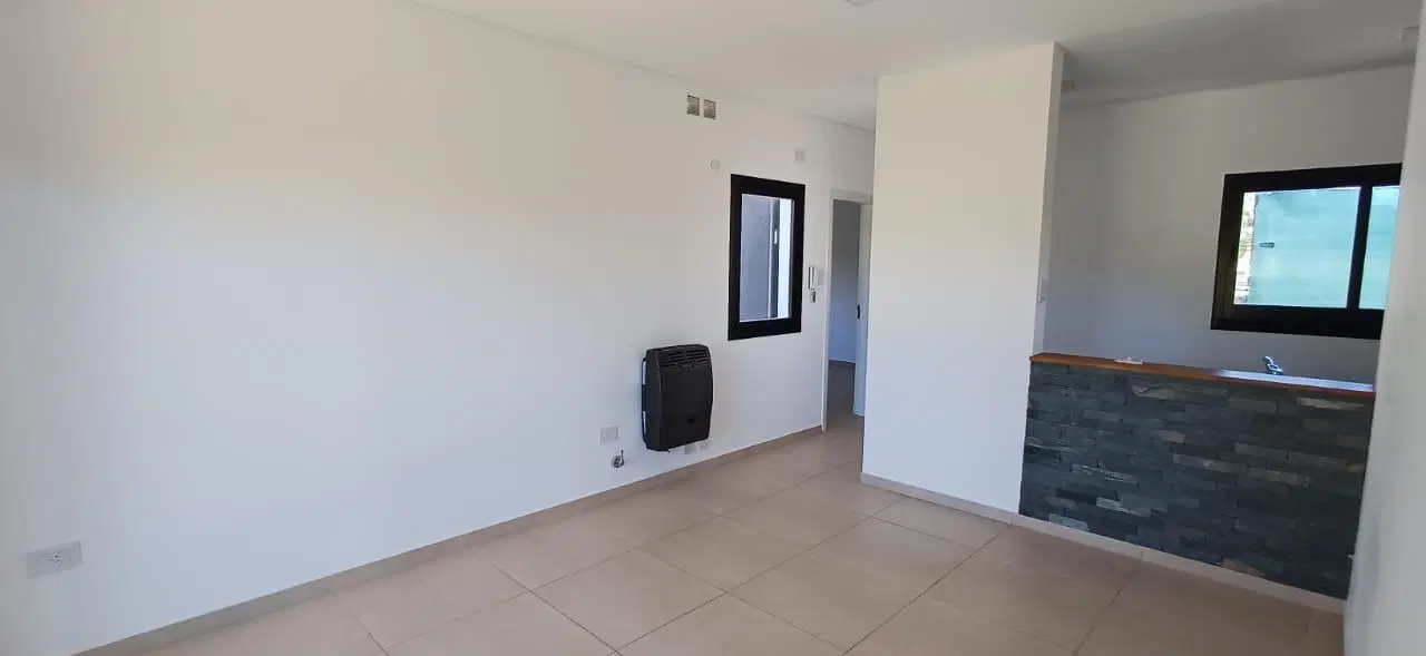 Complejo a estrenar frente la Plaza Honda 1