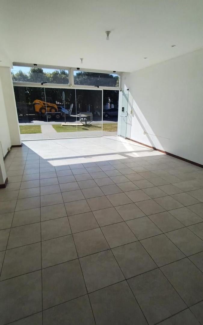 Foto de Local - Barrio Ilolay, imagen 4