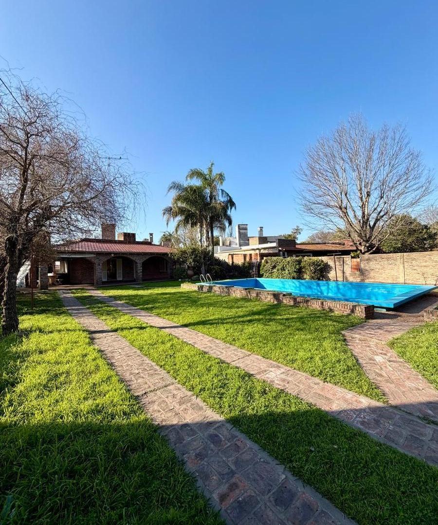 Foto de Casa quinta en entorno residencial, imagen 3