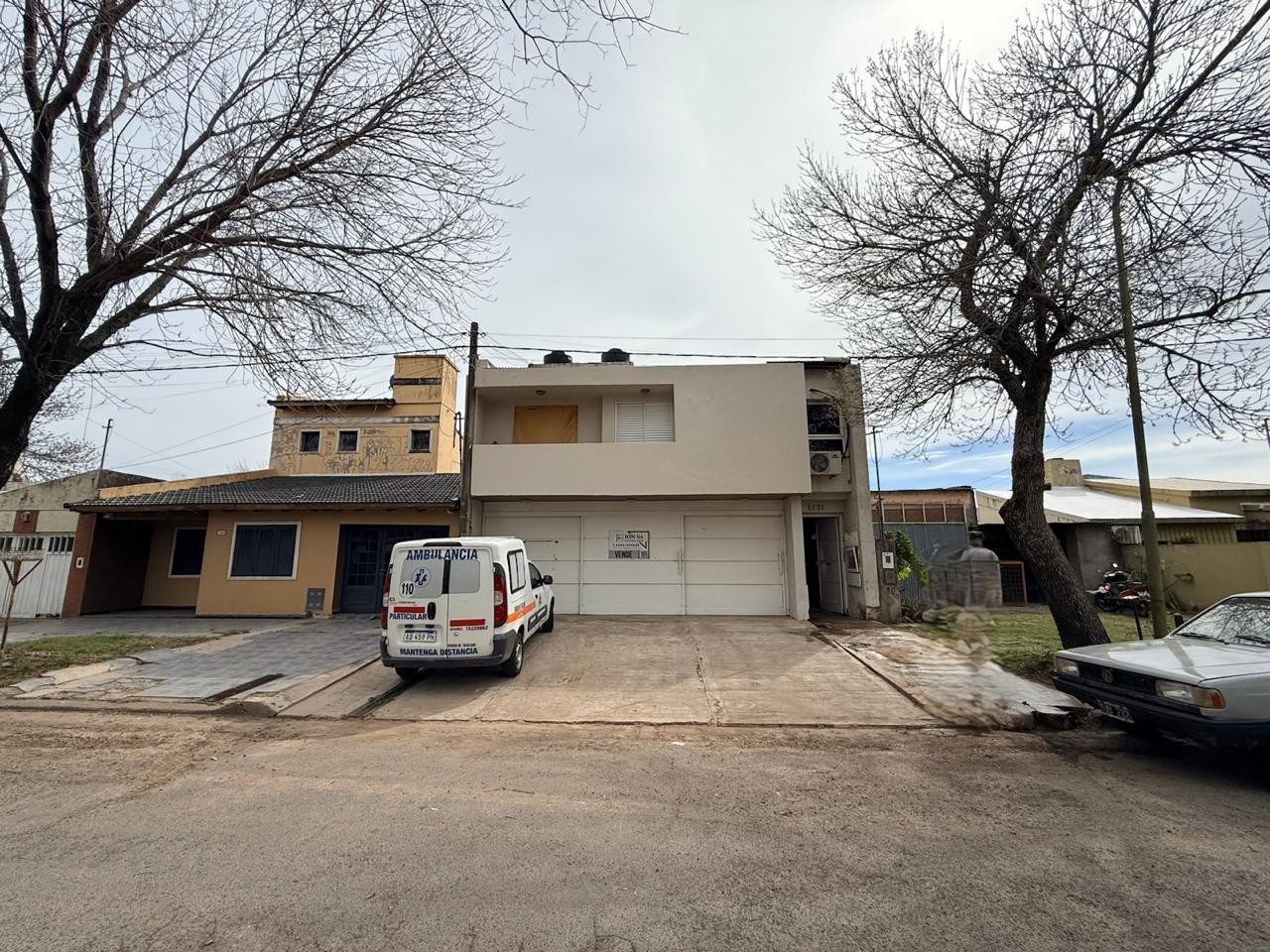 Foto de En venta, Barrio Belgrano Dpto. en PB con Cochera, imagen 3