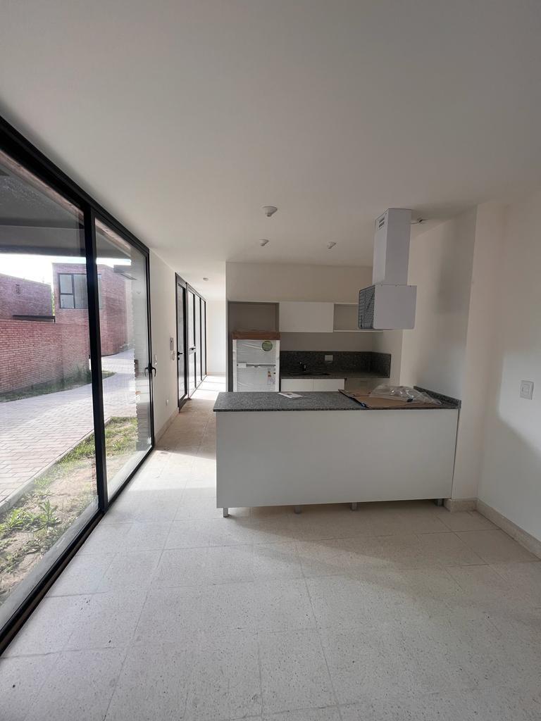 Casa en Venta, 2 Dormitorios, Villa Allende Golf