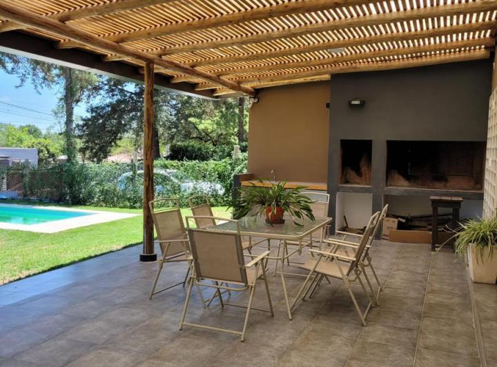 Casa en  ALQUILER TEMPORAL, Villa Allende Golf, Condor Alto 5