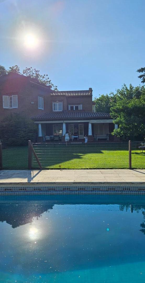 Casa en Alquiler Temporal para 9 personas, Villa Allende Golf