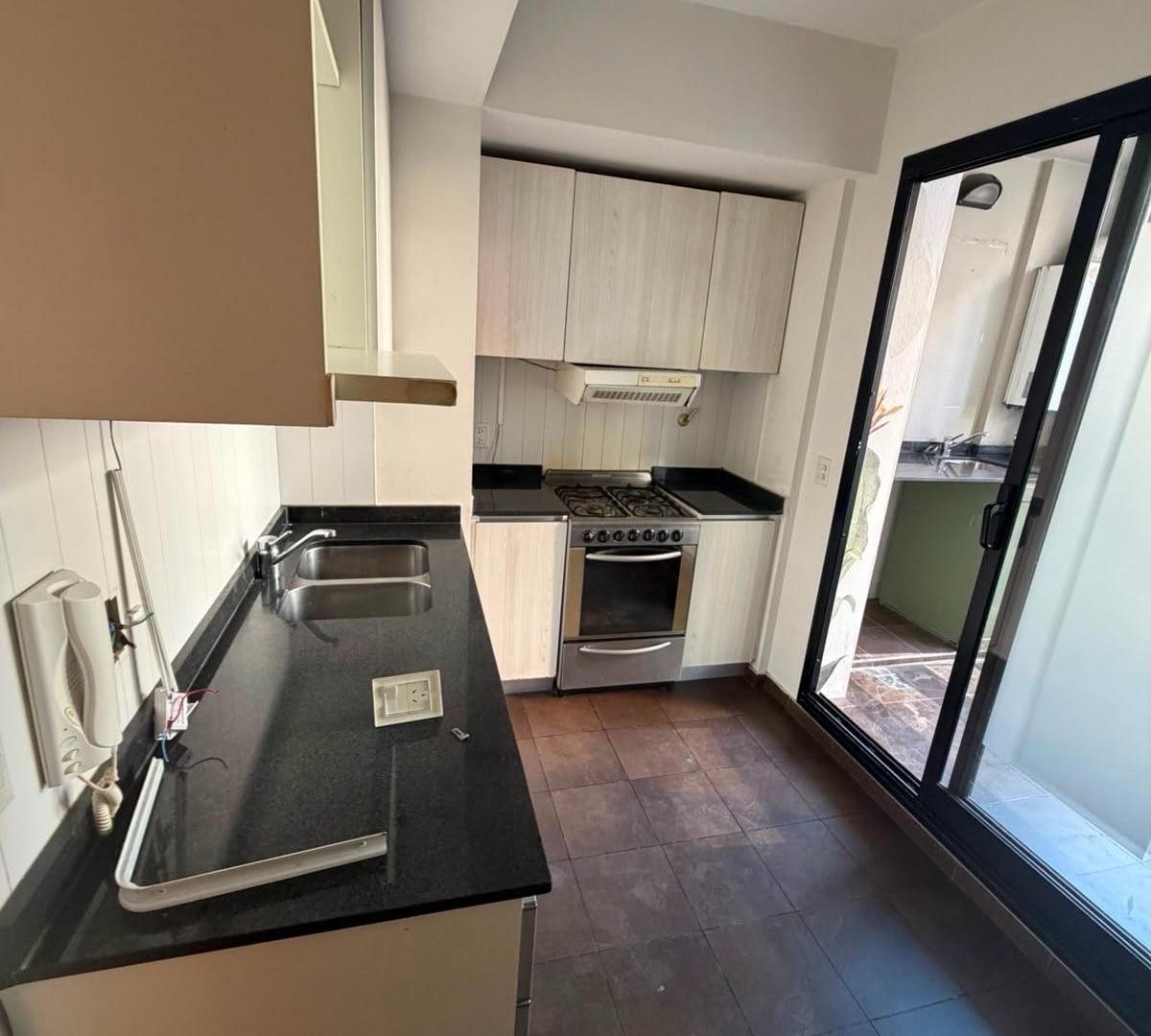 Foto de DEPARTAMENTO VENTA VILLA URQUIZA, imagen 3