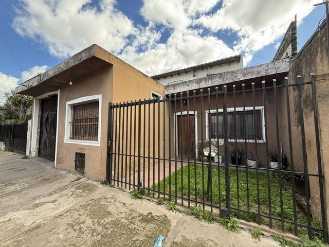 Foto de CASA VENTA JOSE C PAZ + DEPARTAMENTO, imagen 1