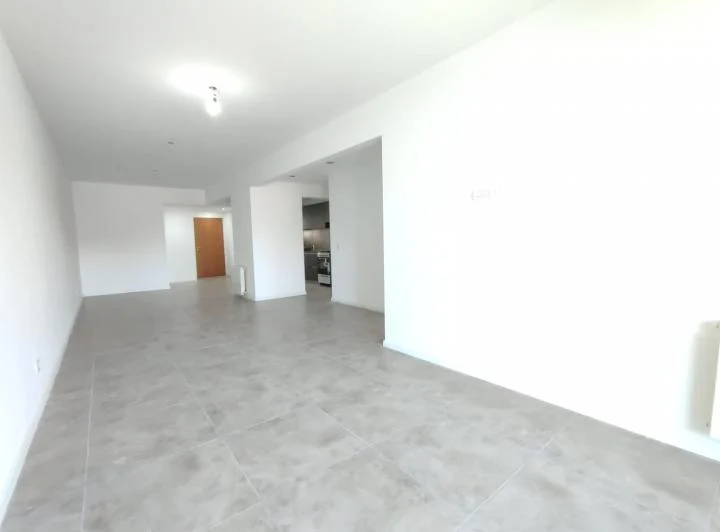 ULTIMAS UNIDADES - A ESTRENAR Semipiso 4amb con cochera - balcón corrido - lav 4