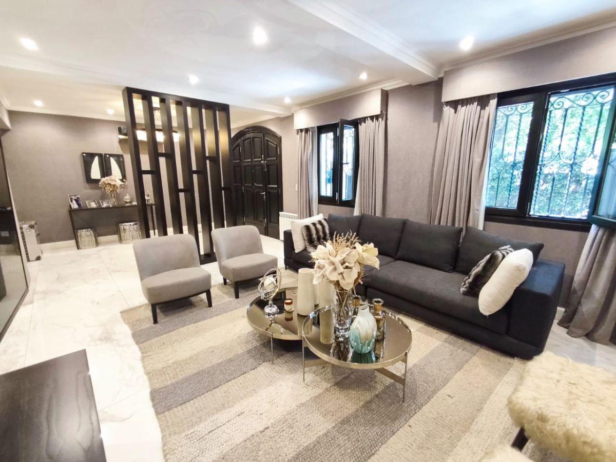 Casa de estilo totalmente a nuevo - 5 dorm en suite - terraza y jacuzzi.
