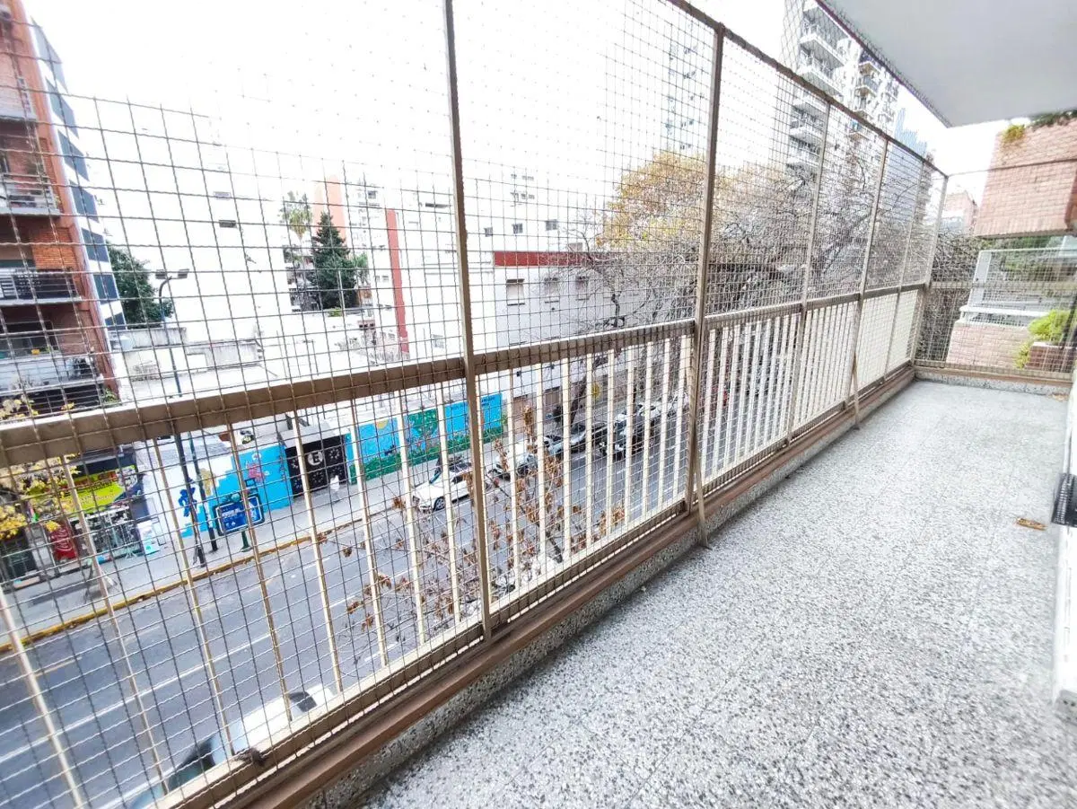 Cómodo 3amb con balcón y lavadero en gran ubicación 4