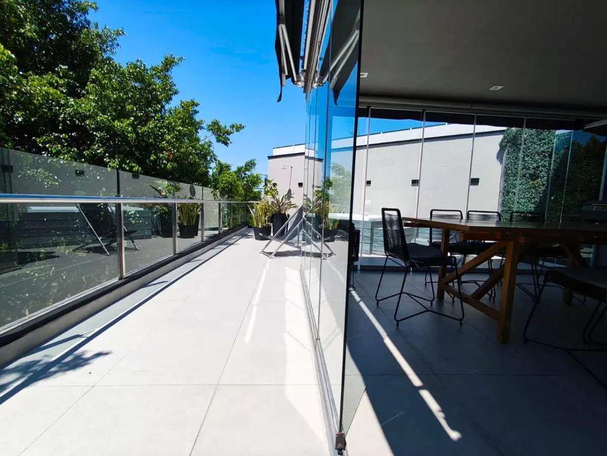 Magnífica casa de 5 plantas a nuevo con ascensor y terraza 5