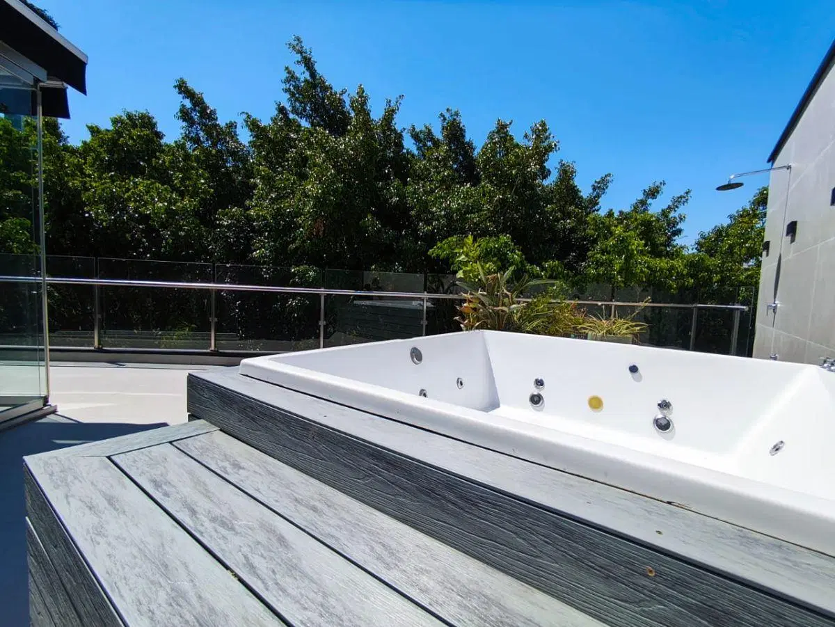 Magnífica casa de 5 plantas a nuevo con ascensor y terraza 3
