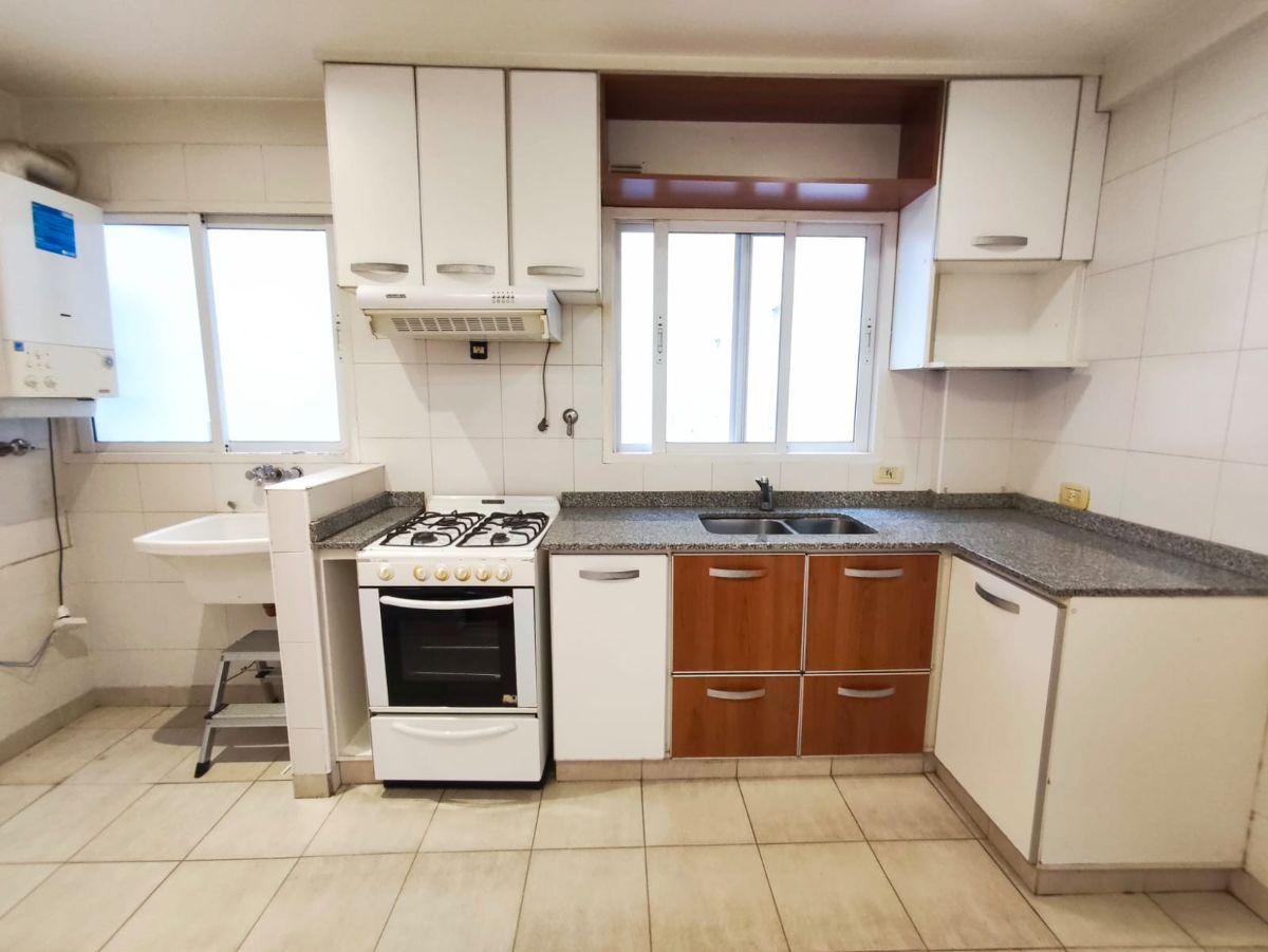 Foto de Excelente 3amb con balcón - dorm en suite - cochera doble, imagen 4