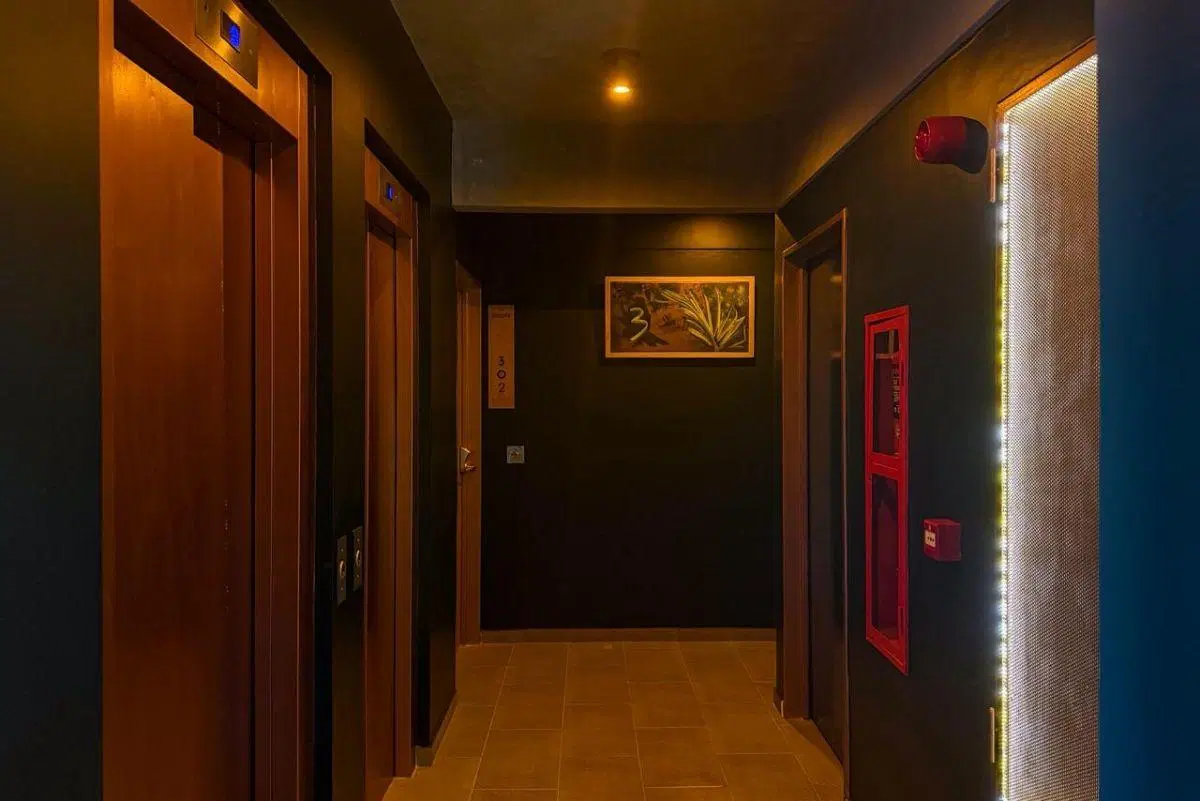 Monoambiente a estrenar con balcón en edificio de categoría 4