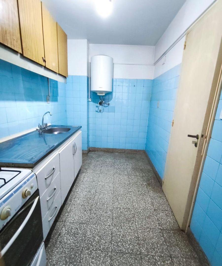 Foto de Cómodo 2amb con amplia cocina y lavadero en gran ubicación, imagen 3