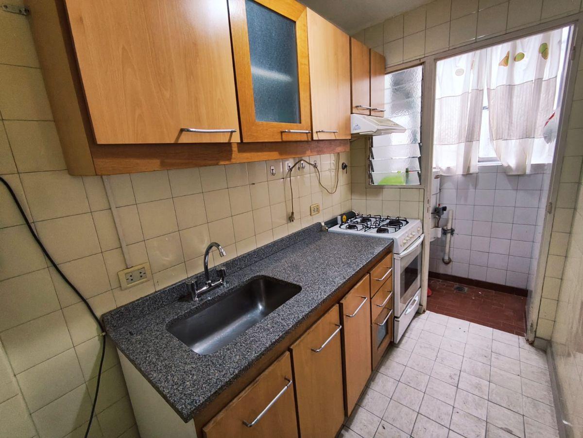 Foto de Cómodo y luminoso 2amb con amplia cocina y lavadero, imagen 1