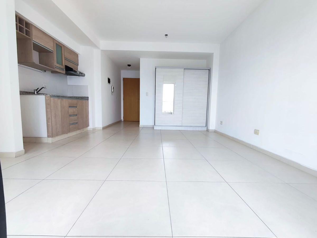 Foto de Muy buen ambiente con balcón - ideal inversión, imagen 3
