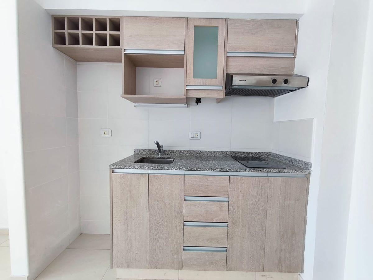 Foto de Muy buen ambiente con balcón - ideal inversión, imagen 4