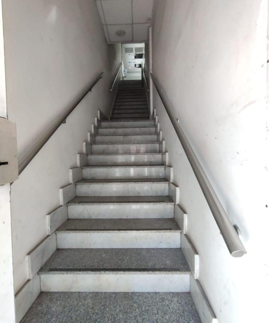 Foto de Muy buen local en planta alta - ideal inversión, imagen 3