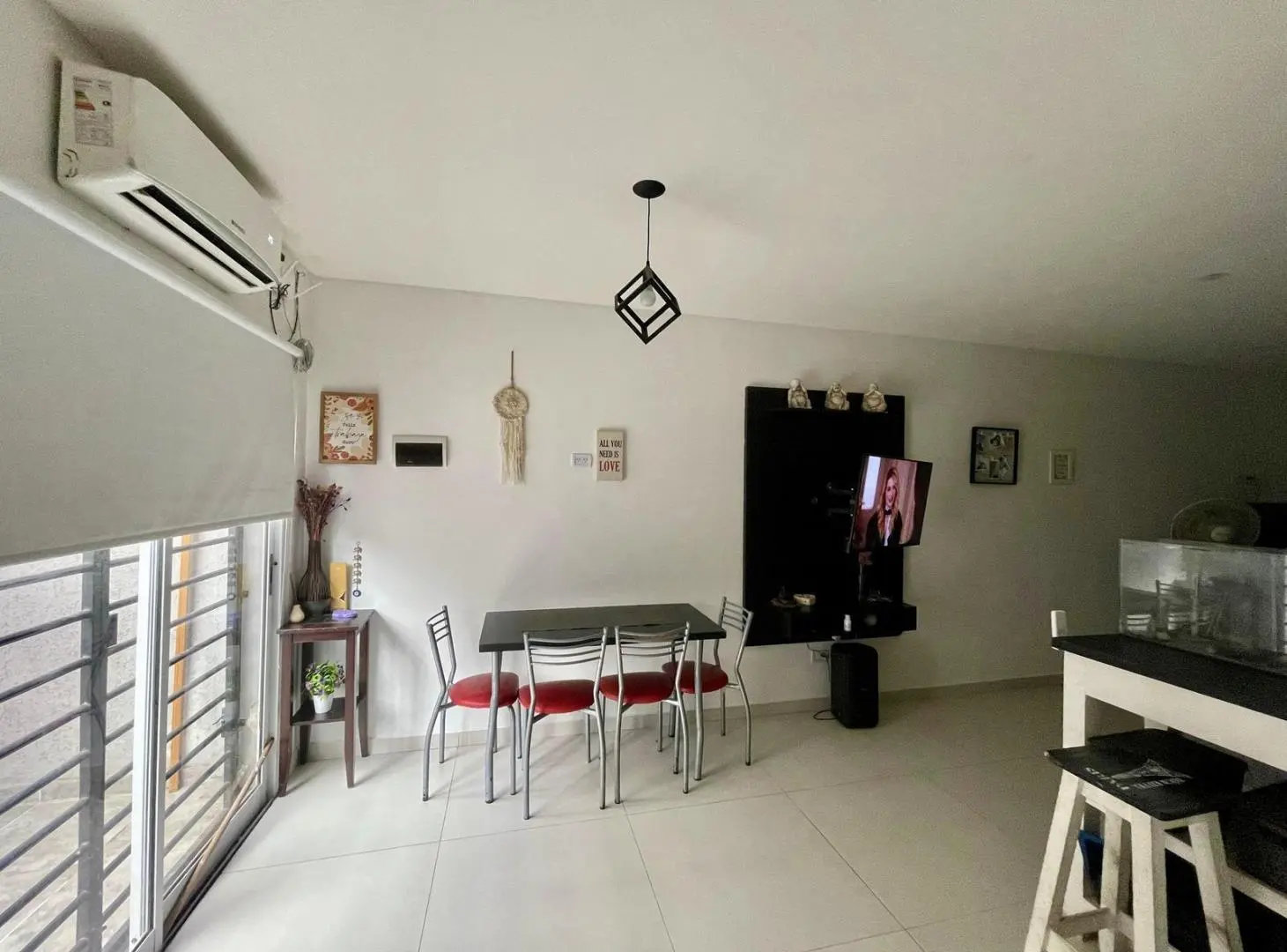 VENTA PH CON PATIO Y TERRAZA EN VILLA BALLESTER, APTO CREDITO 4