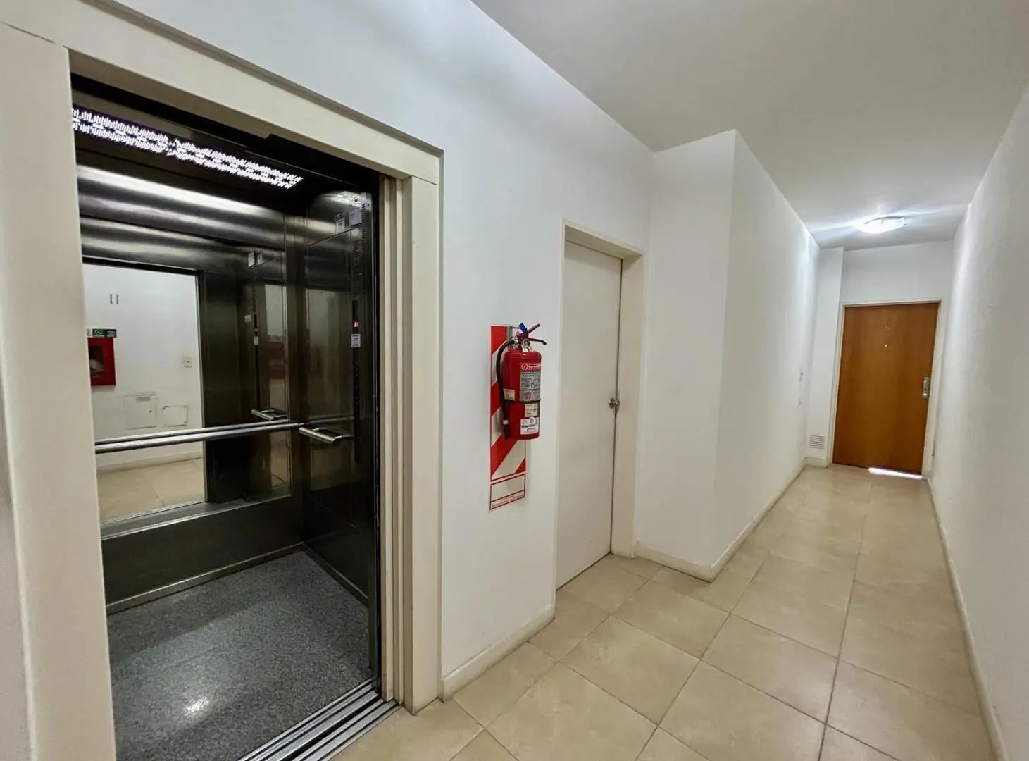VENTA DE SEMIPISO 2 AMBIENTES CON BALCÓN – APTO CRÉDITO 3