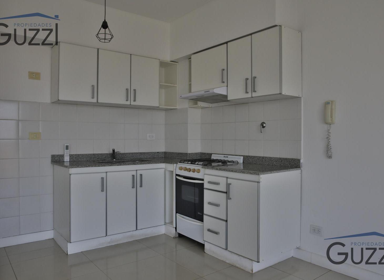 Foto de ALQUILER DE SEMIPISO 2 AMBIENTES CON BALCON EN VILLA BALLESTER, imagen 3
